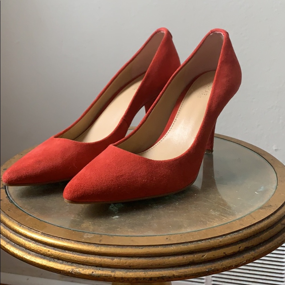 Michael Kors Coral Suede Pumps